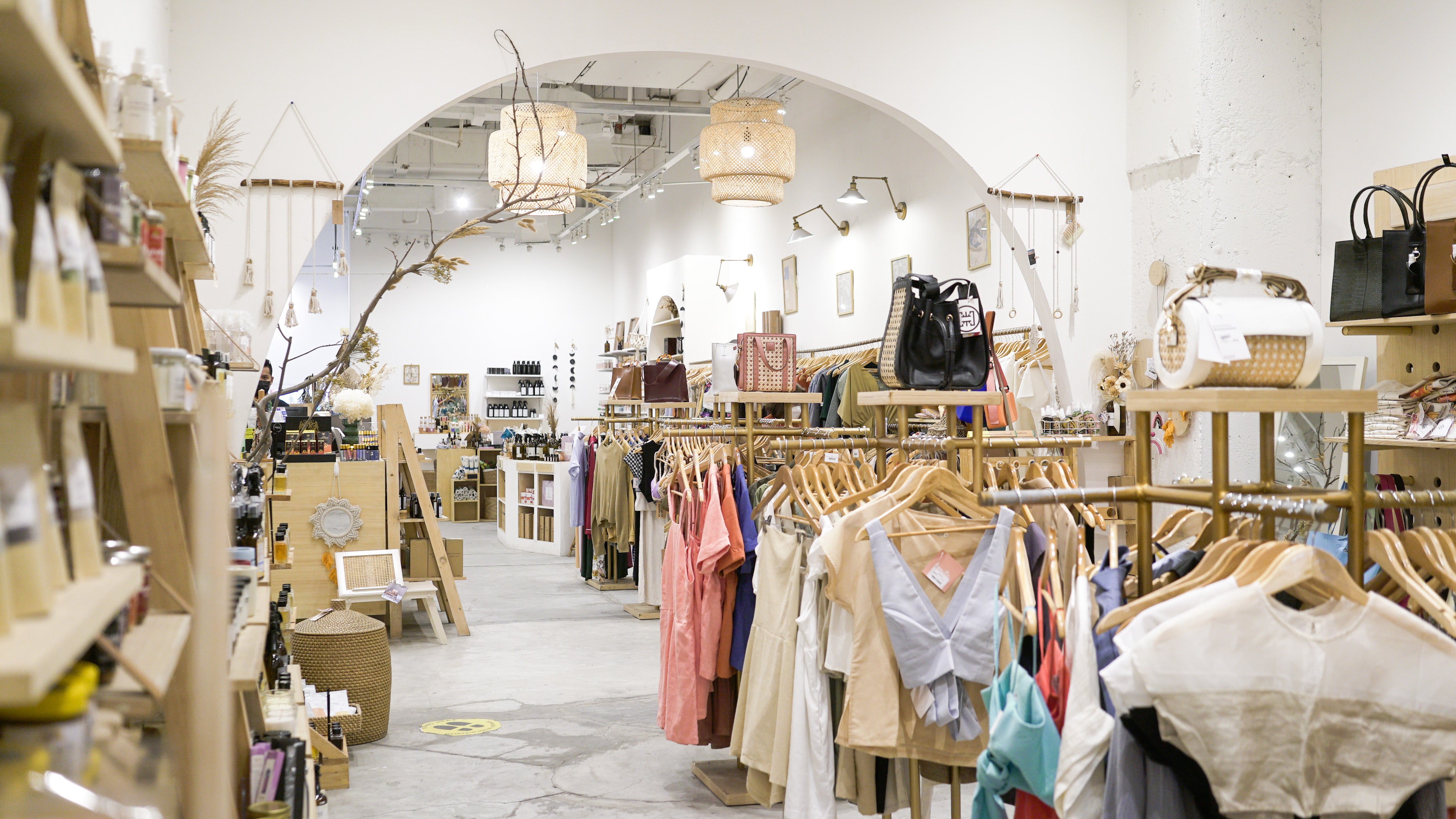 About Us – Frankie General Store