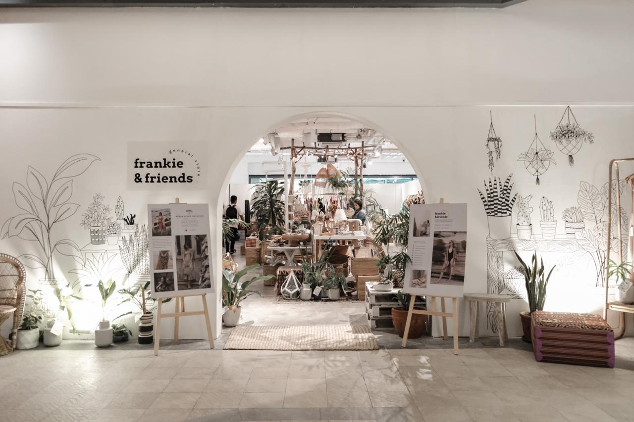 About Us – Frankie General Store