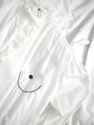 Eve White Booby Scallop Collar Shirt